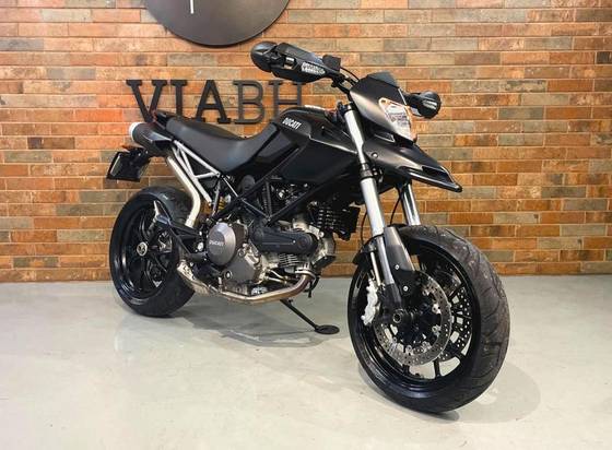 DUCATI HYPERMOTARD 796 DUCATI HYPERMOTARD 796